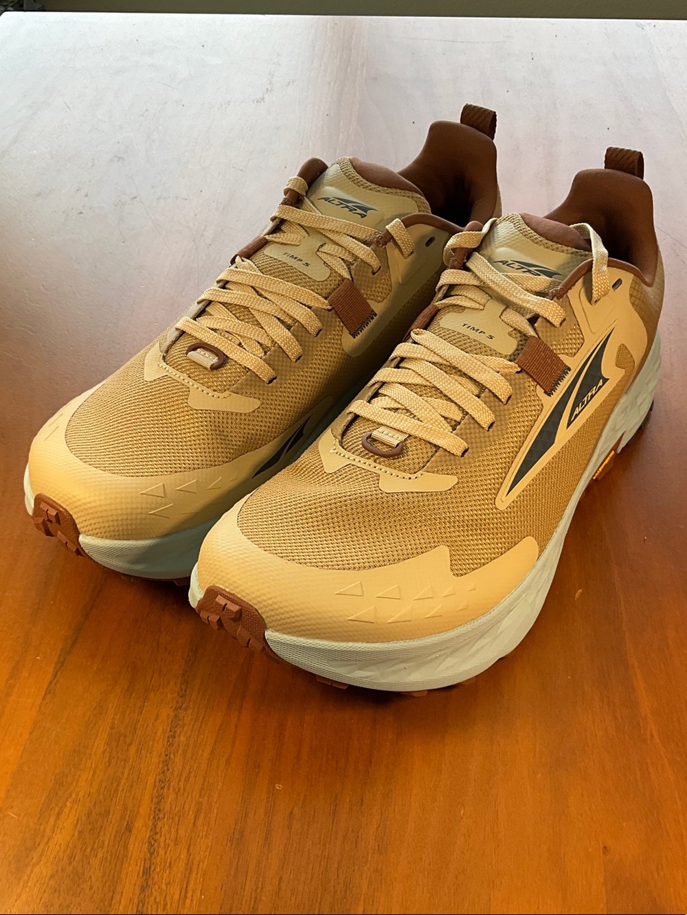 Altra Men's Tan and Brown Athletic Running Shoes